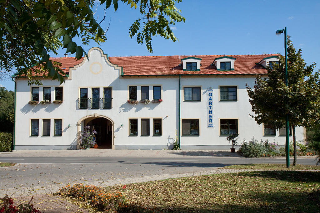 Pension Gartner Wallern im Burgenland المظهر الخارجي الصورة